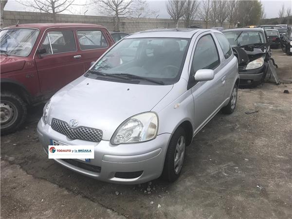 TOYOTA Yaris 1 generation (1999-2005) Brændstofskinne 25352874