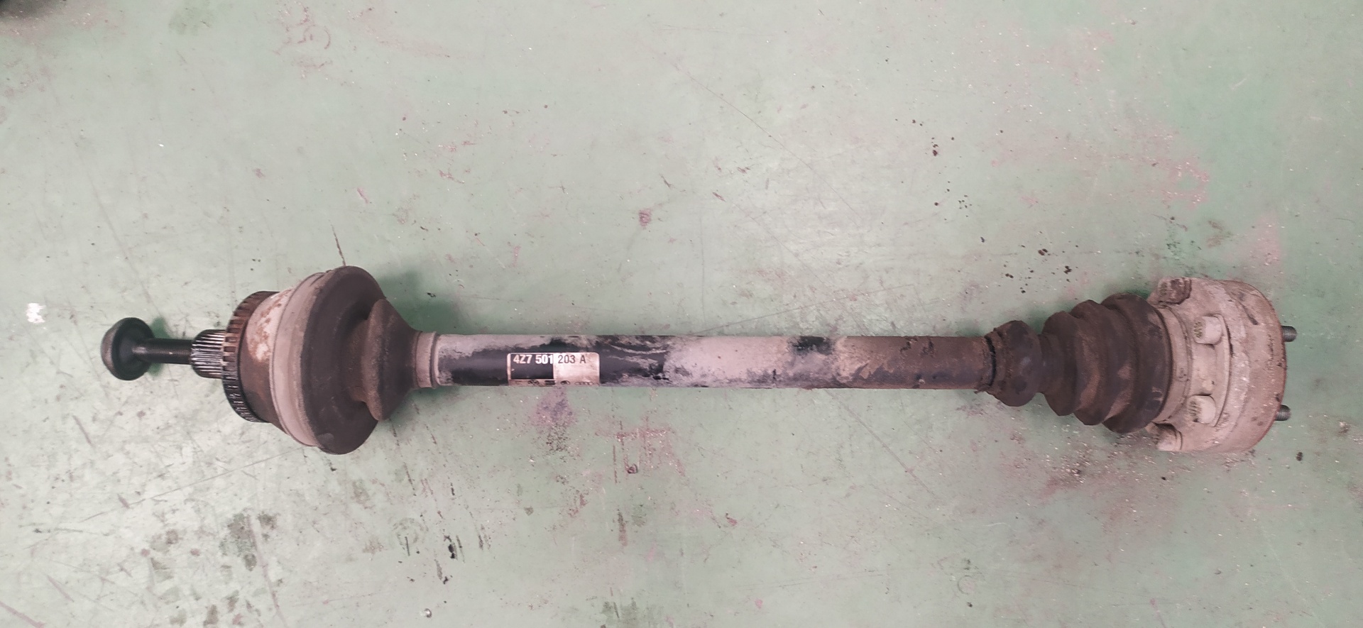 AUDI A6 C5/4B (1997-2004) Rear Right Driveshaft 4Z7501203A 20121309