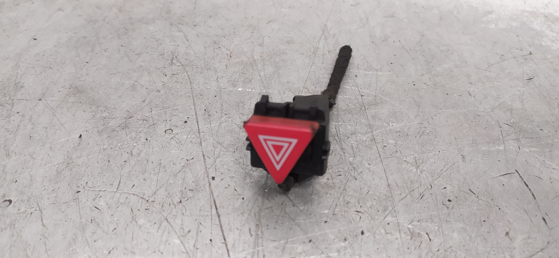 AUDI A2 8Z (1999-2005) Hazard button 25967257