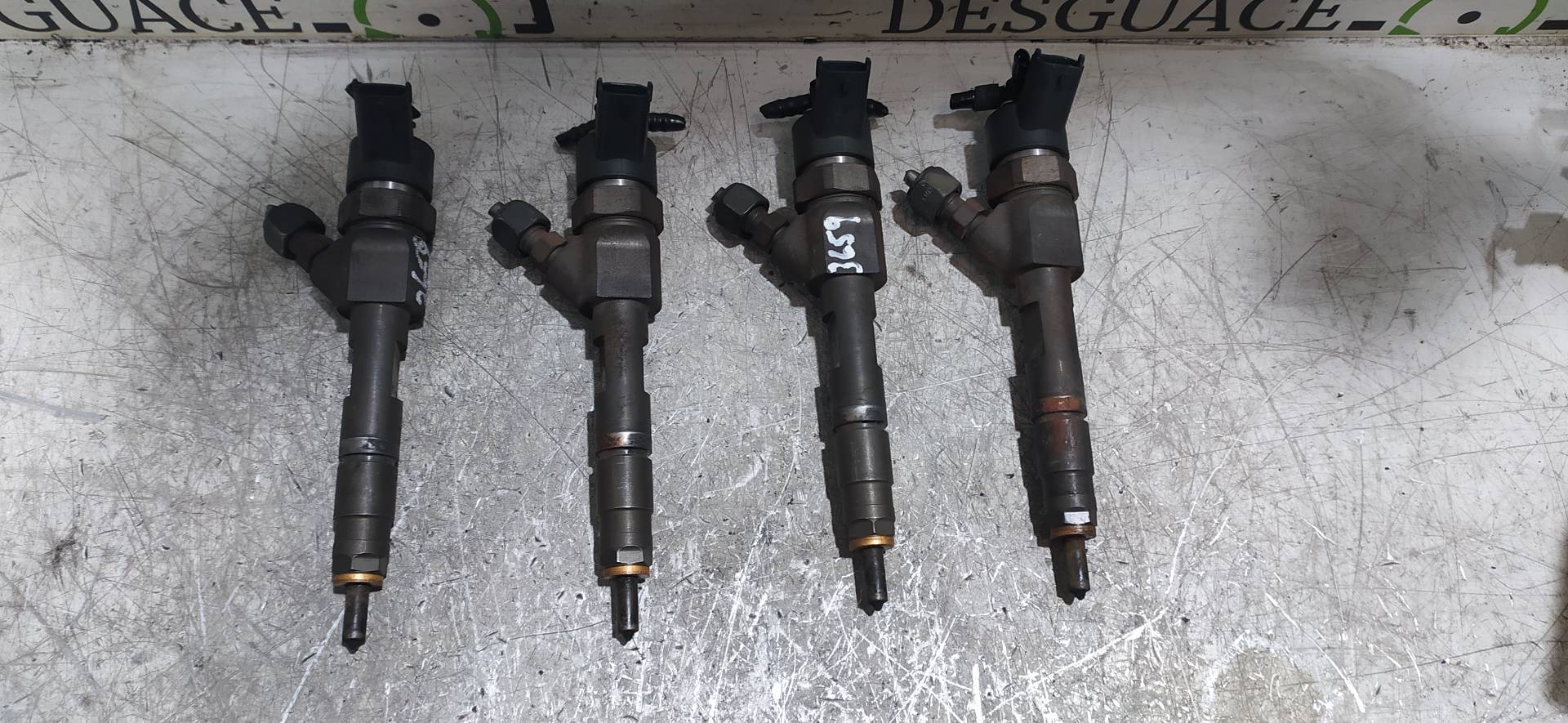 MERCEDES-BENZ Megane 1 generation (1995-2003) Degvielas sprausla 8200100272 20035841