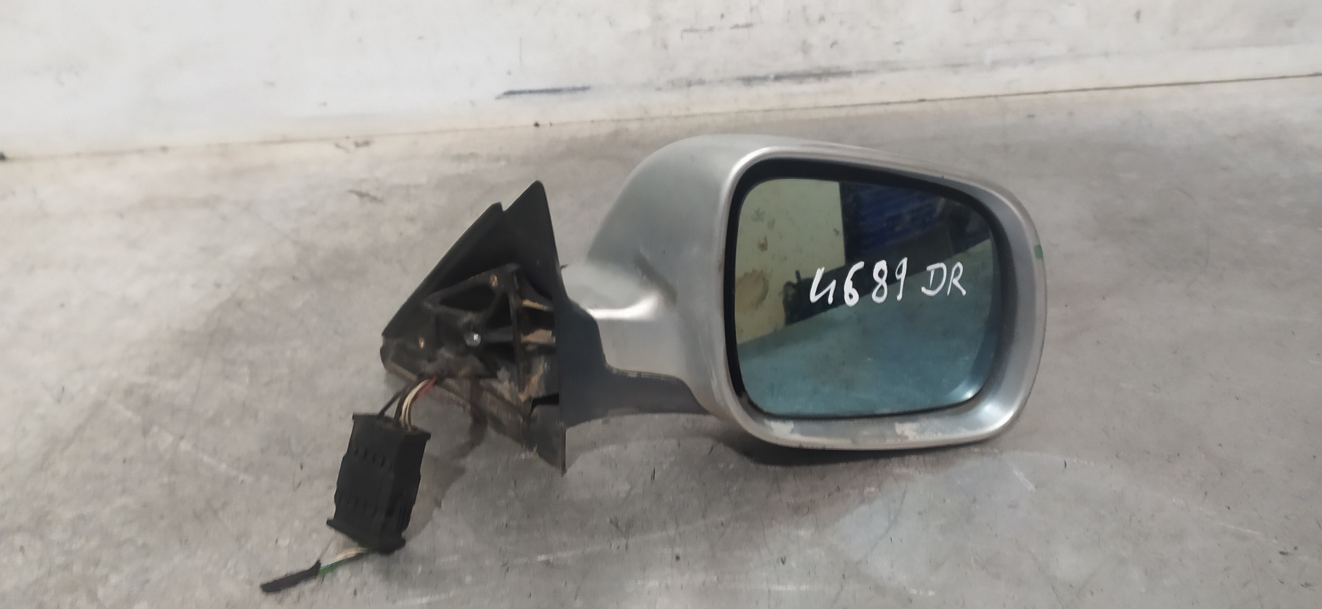 AUDI A4 B5/8D (1994-2001) Right Side Wing Mirror RS0225402 20399895