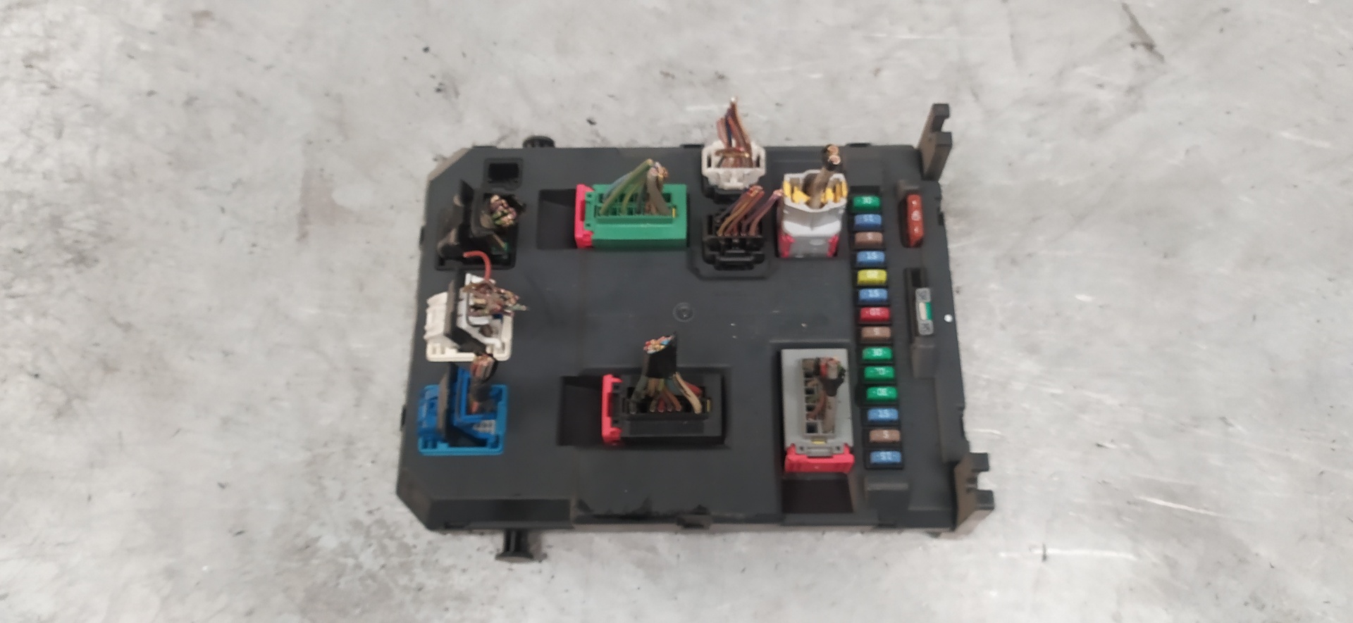 PEUGEOT 207 1 generation (2006-2009) Fuse Box 9664983180 20126360