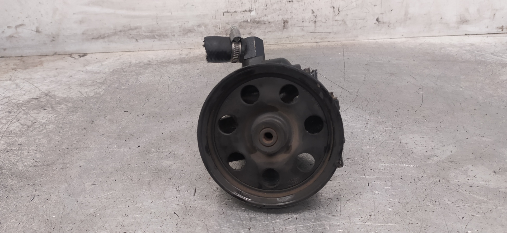 FORD Focus 1 generation (1998-2010) Power Steering Pump XS4E3A733AC 25960636