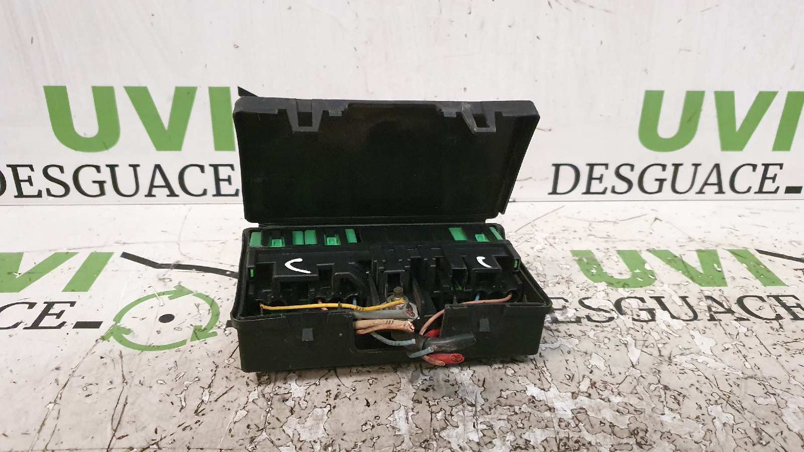 PEUGEOT 307 1 generation (2001-2008) Fuse Box 9632229480,97086100 19974874