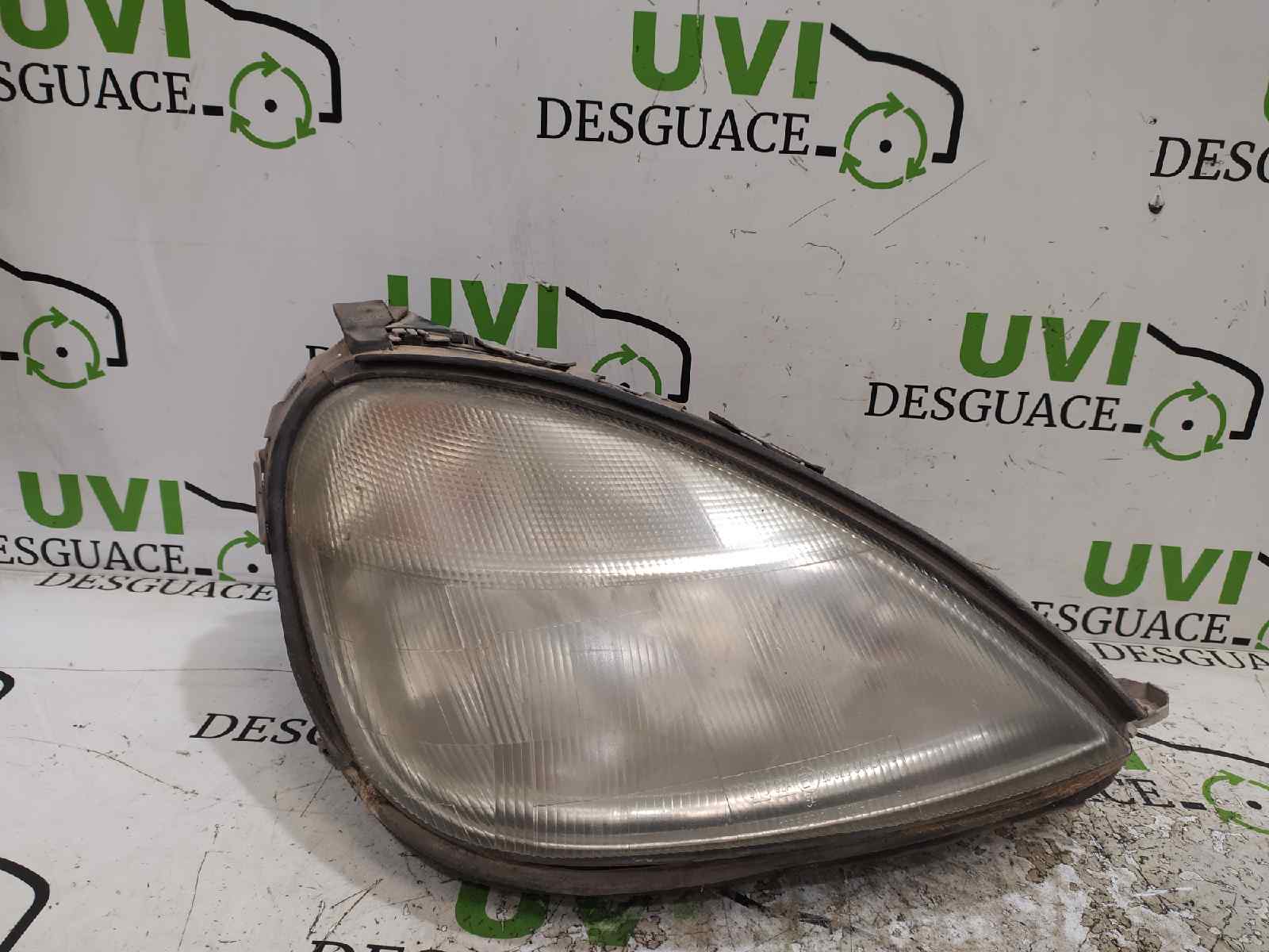 FIAT A-Class W168 (1997-2004) Front Right Headlight A1688200261,0301152202 19984369