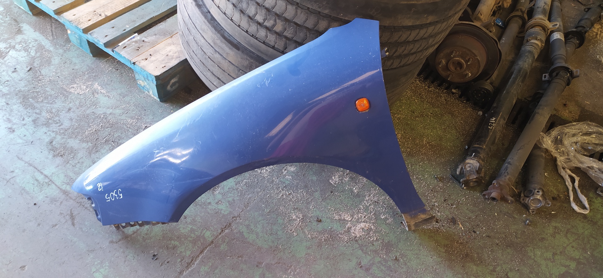 AUDI A3 8L (1996-2003) Front Left Fender 25741782