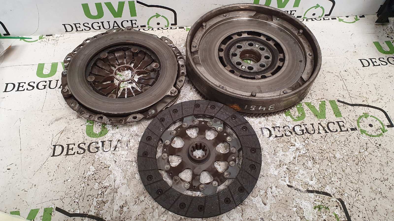 BMW 3 Series E46 (1997-2006) Flywheel 415012111, 323057710, 123039210 19995487