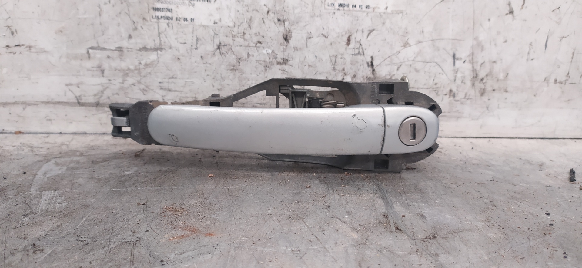 VOLKSWAGEN Passat B5 (1996-2005) Front Right Door Exterior Handle 3B0837885 23390203