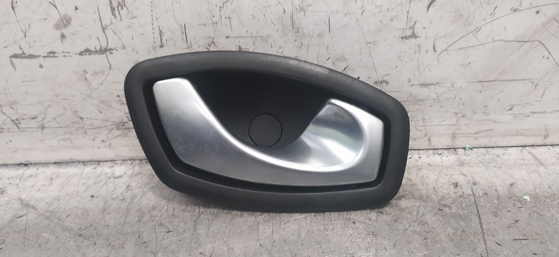 RENAULT Laguna 3 generation (2007-2015) Right Rear Internal Opening Handle 806700005R 23363607