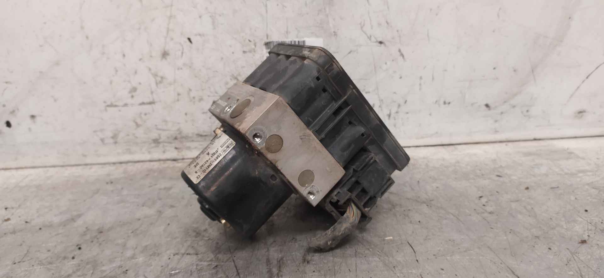 FORD Fiesta 5 generation (2001-2010) ABS pumpe 2S612M110CE,D351437A0B 23364034