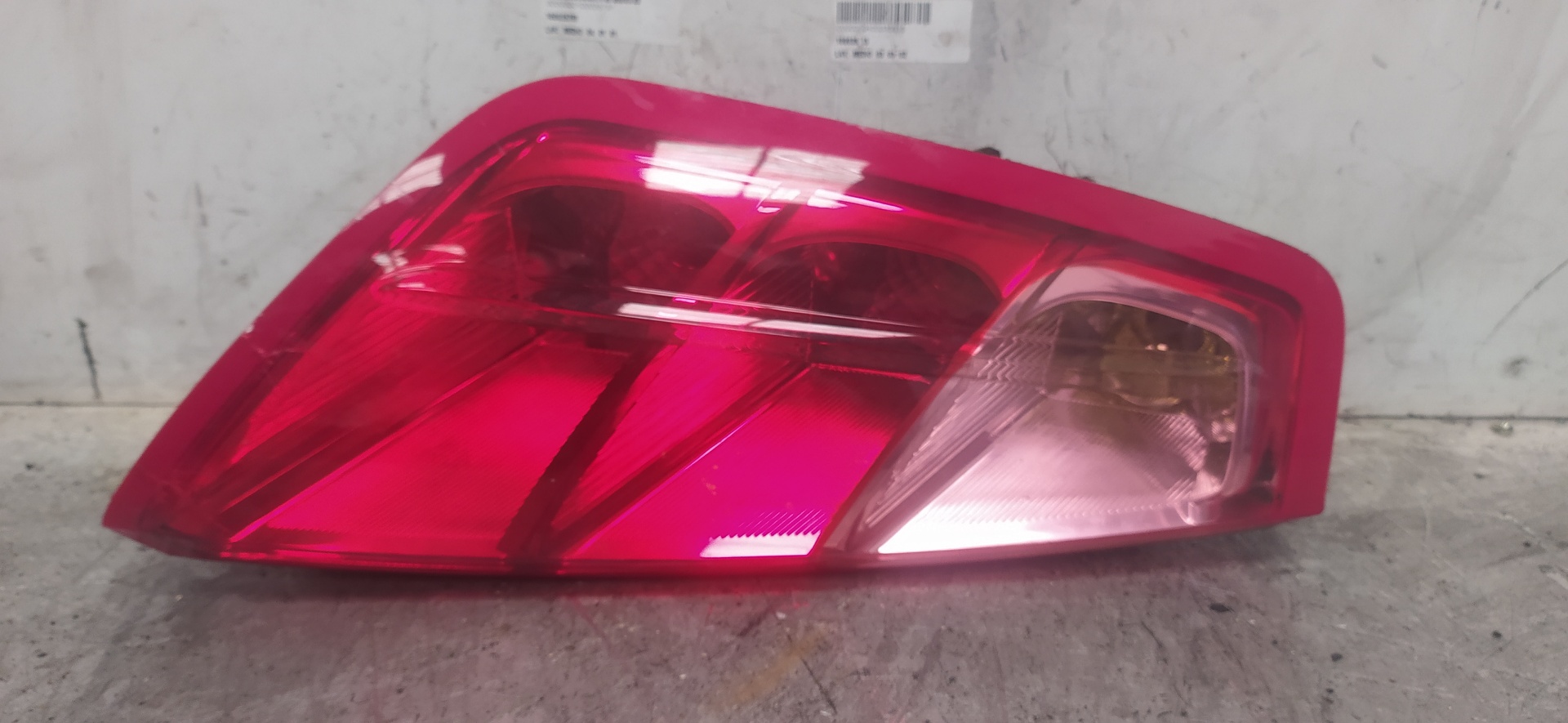 FIAT Grande Punto 1 generation (2006-2008) Rear Left Taillight 27460102,51701589 23363191