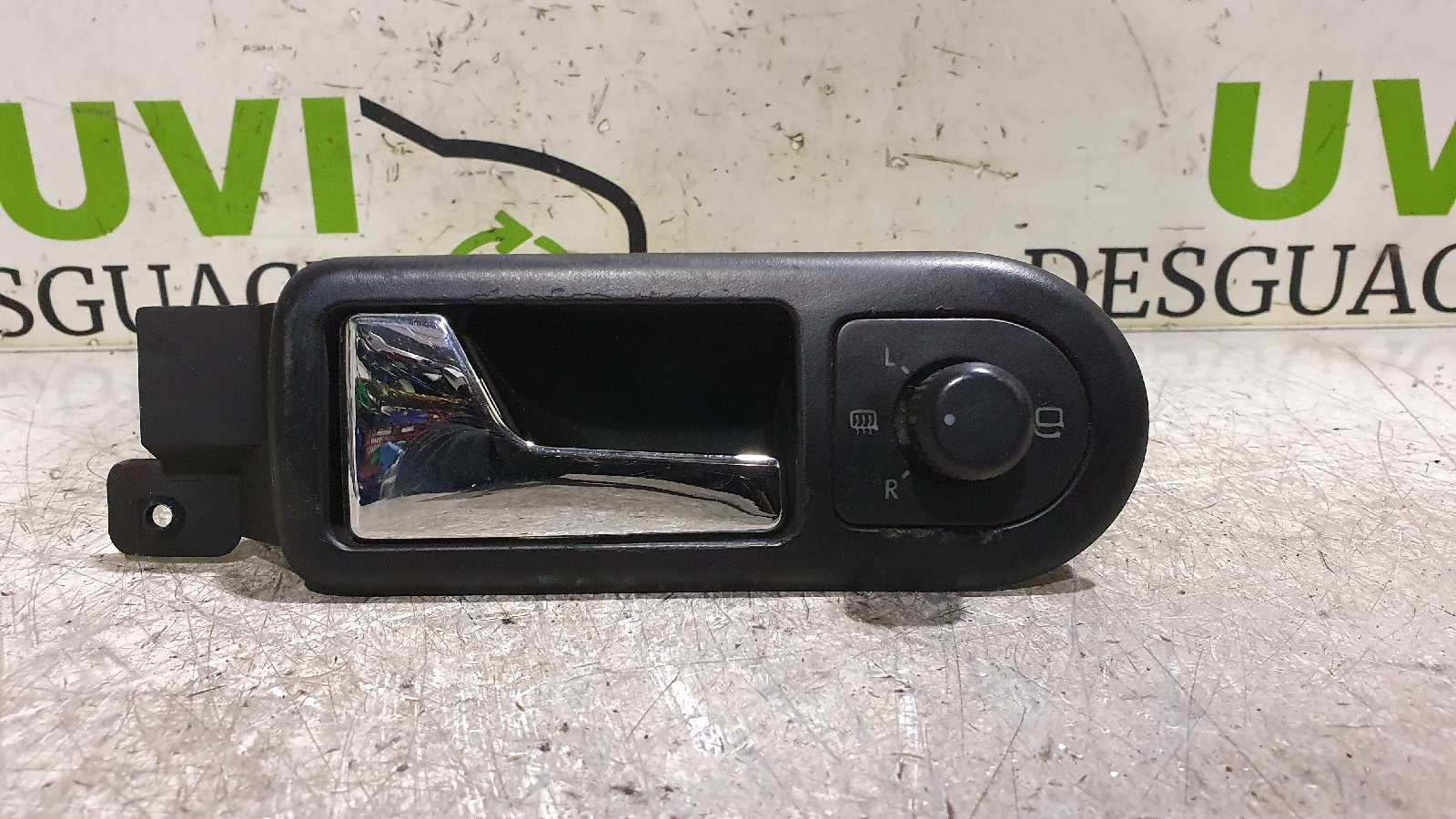 VOLKSWAGEN Passat Variant 1 generation (2010-2024) Front Left Door Interior Handle Frame 3B1837113 20030001