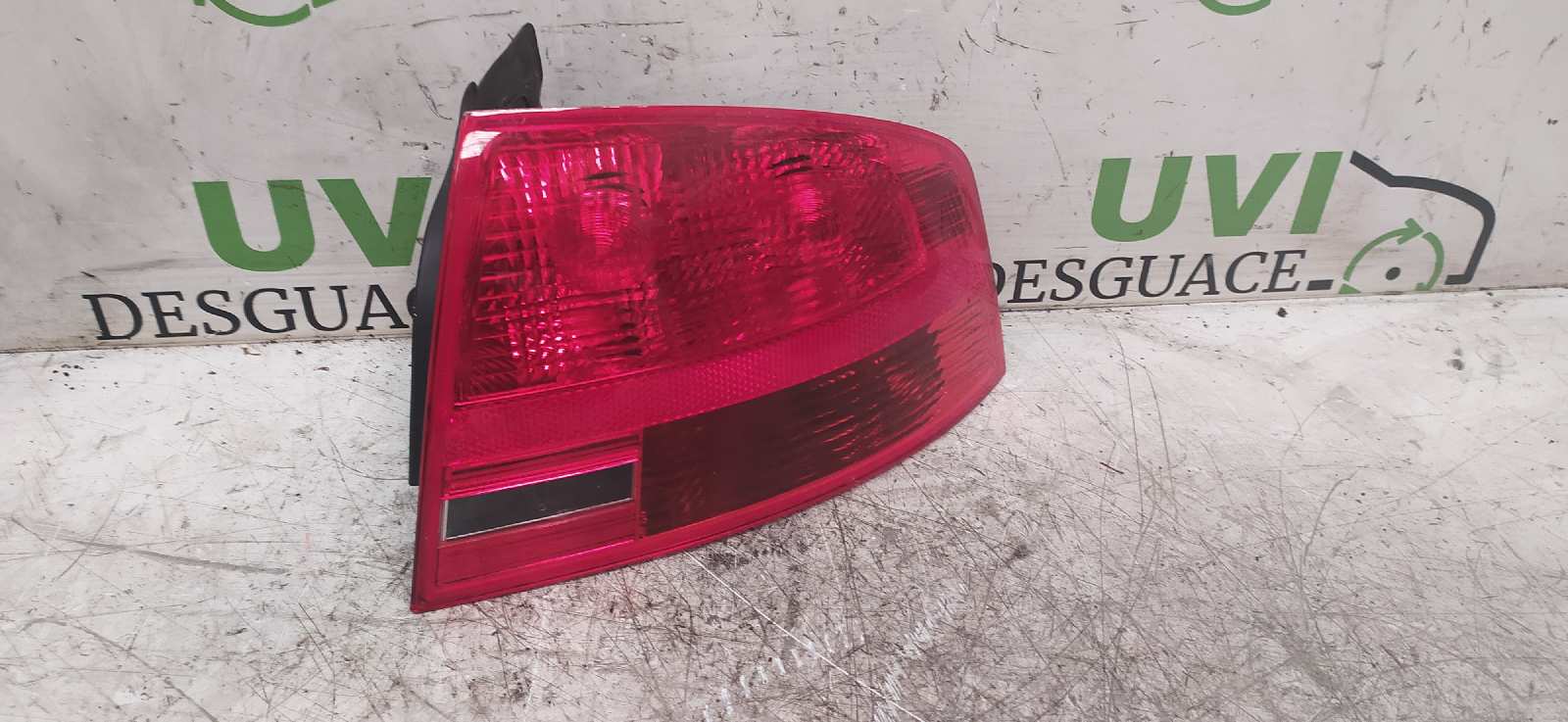 SUZUKI A4 B6/8E (2000-2005) Rear Right Taillight Lamp 8E5945096 20017711