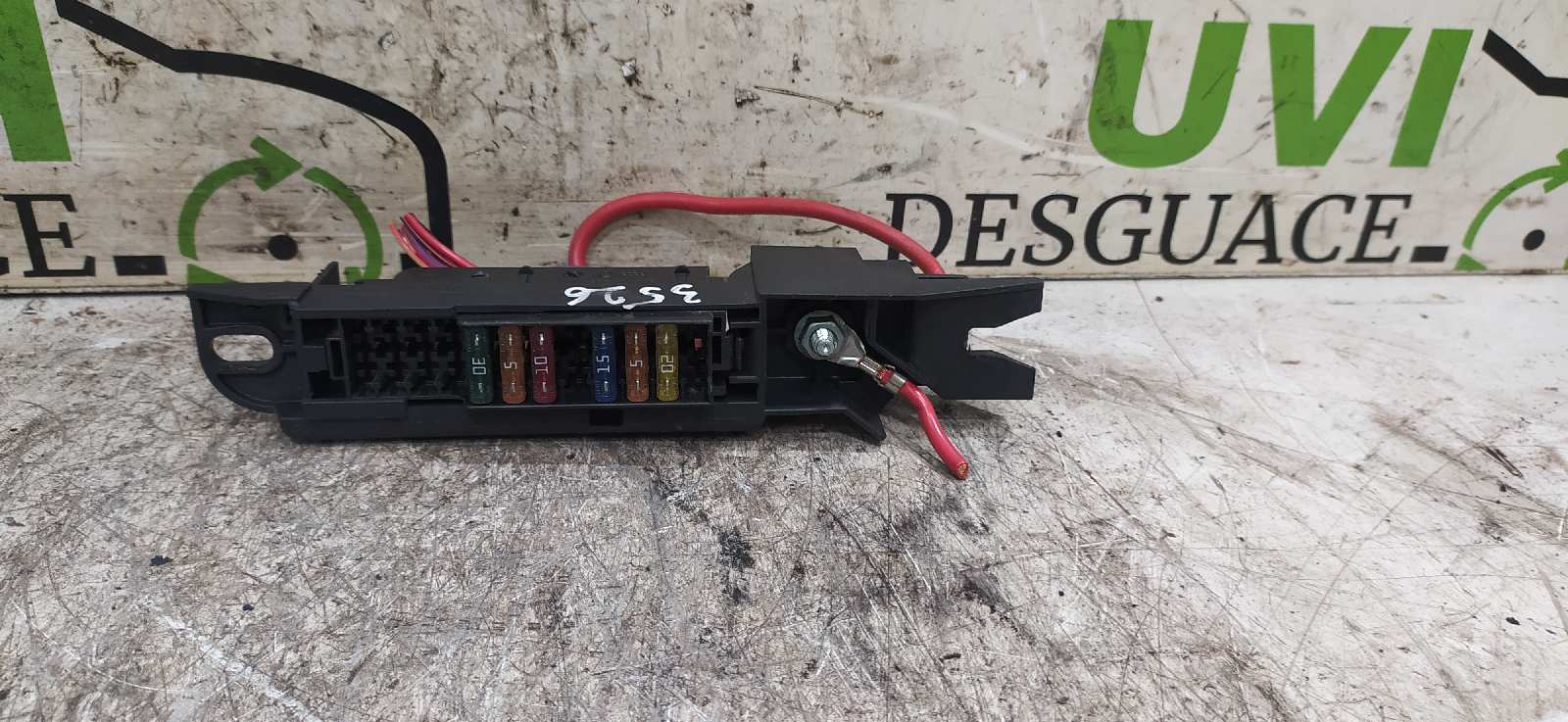 AUDI A8 D3/4E (2002-2010) Fuse Box 4F0941824F 25906736