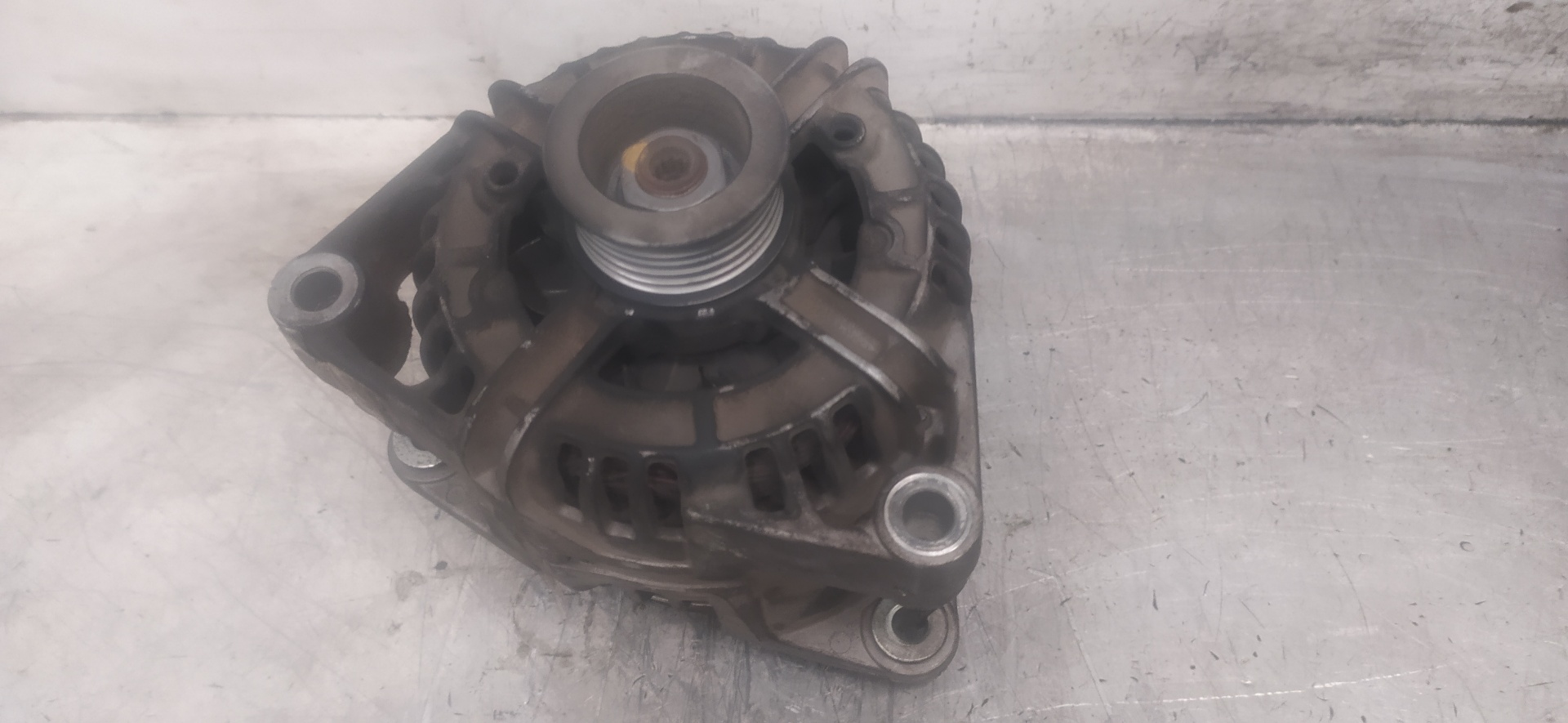 ACURA Alternator 0124525030 25652374