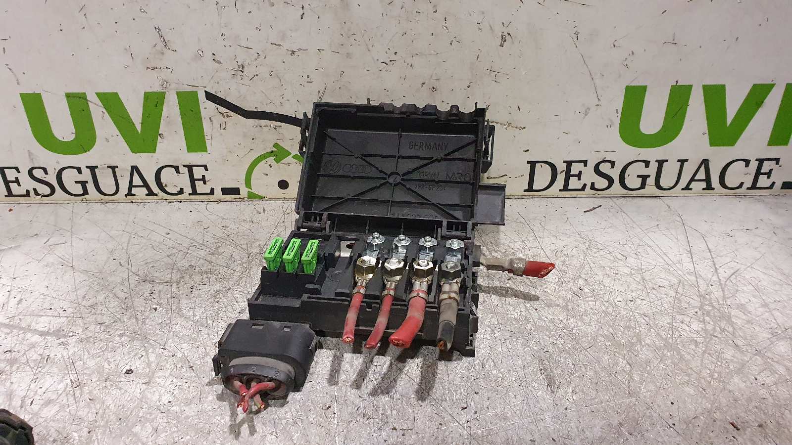 SEAT Leon 1 generation (1999-2005) Fuse Box 1J0937550 20034263