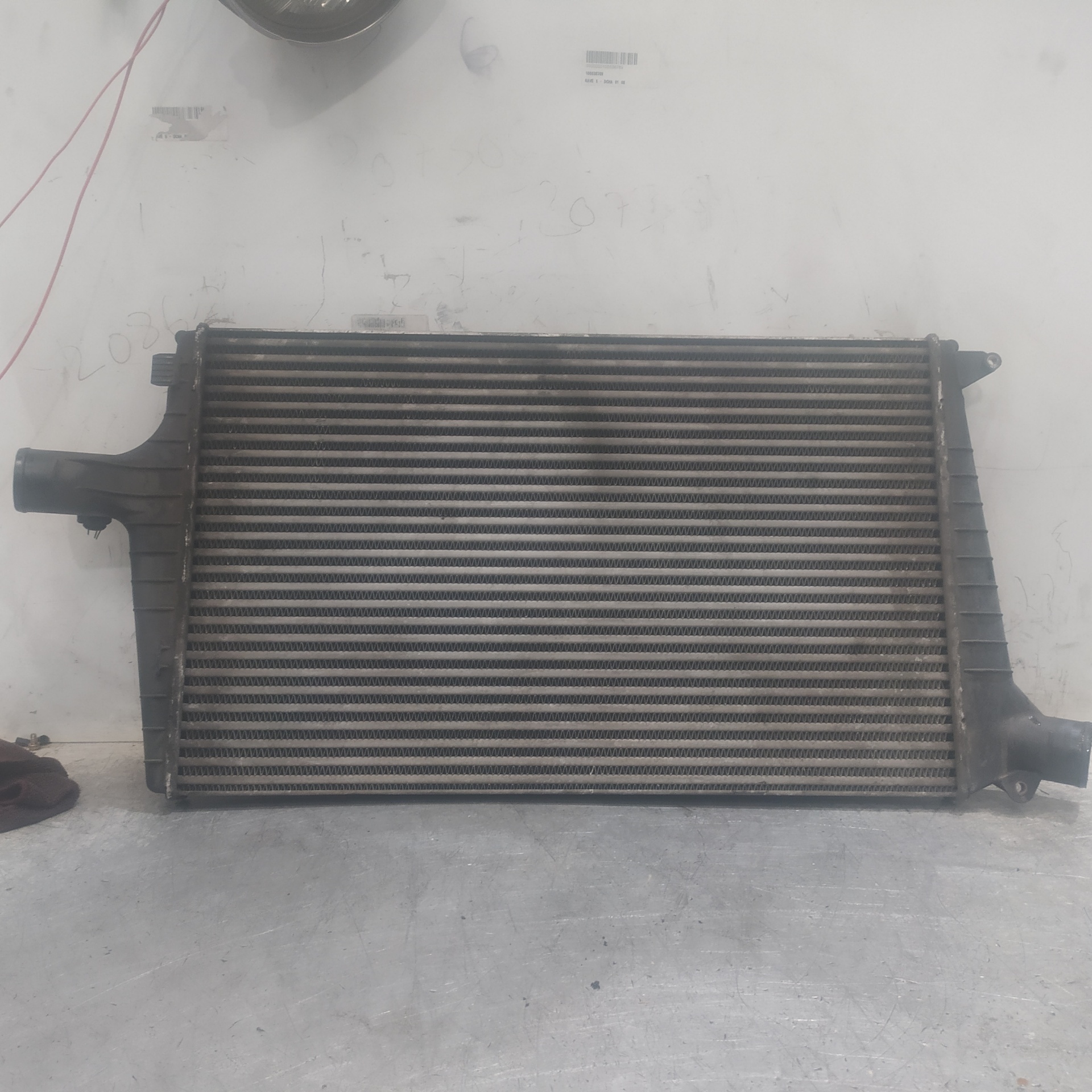 AUDI A6 C5/4B (1997-2004) Intercooler Radiator 4B0145805A 25917534