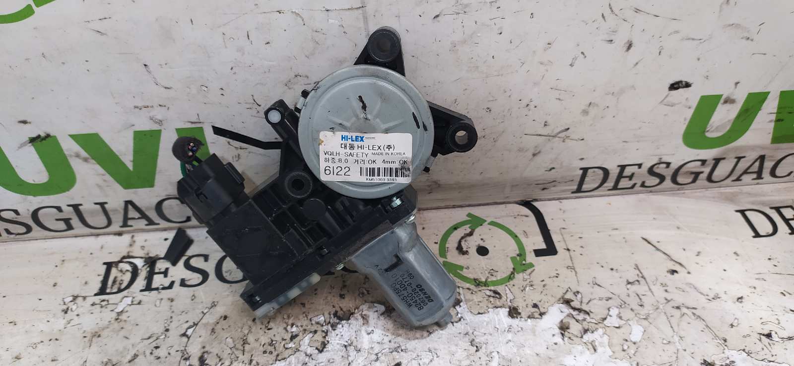 KIA Carnival 2 generation (2006-2010) Front Left Door Window Regulator Motor 824504D010 20002105