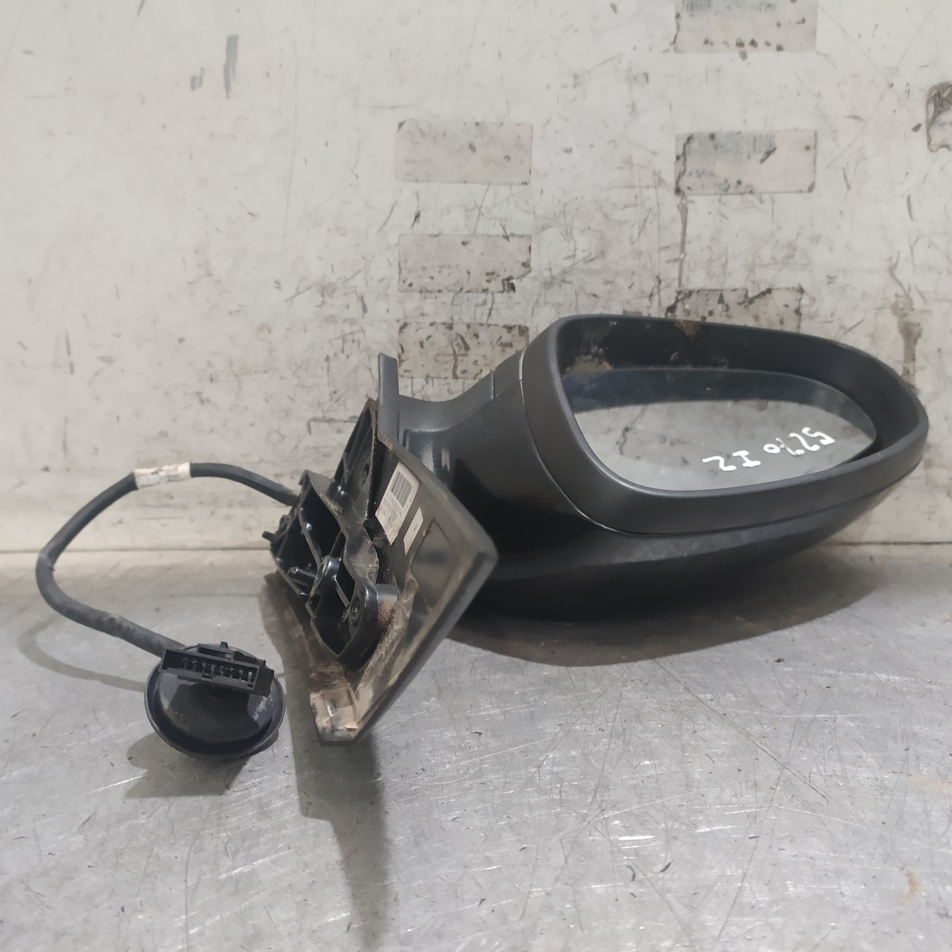 OPEL Astra J (2009-2020) Left Side Wing Mirror 25917702