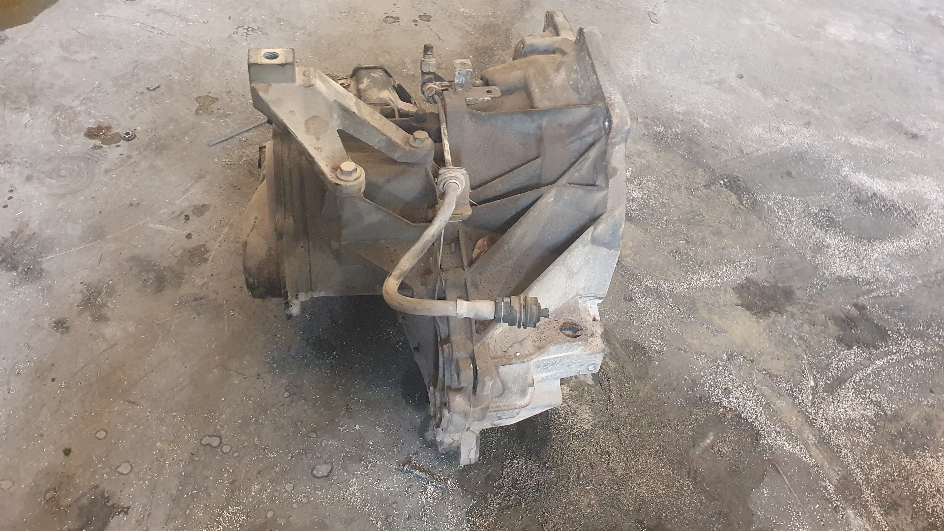 FORD Focus 2 generation (2004-2011) Коробка передач 3M5R7002NB,T6TC1 20103590