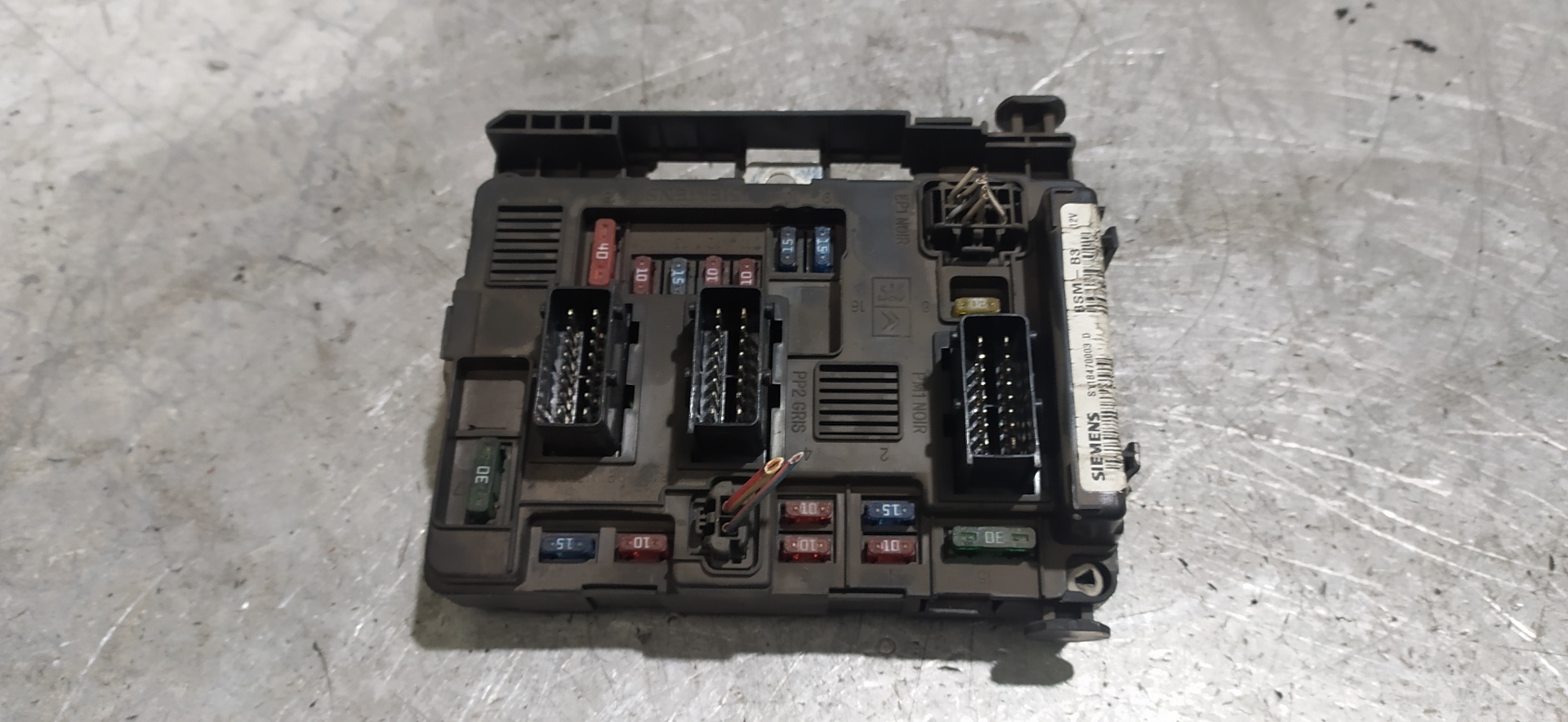 BMW C5 1 generation (2001-2008) Fuse Box S118470003D, 964349888000 20088135