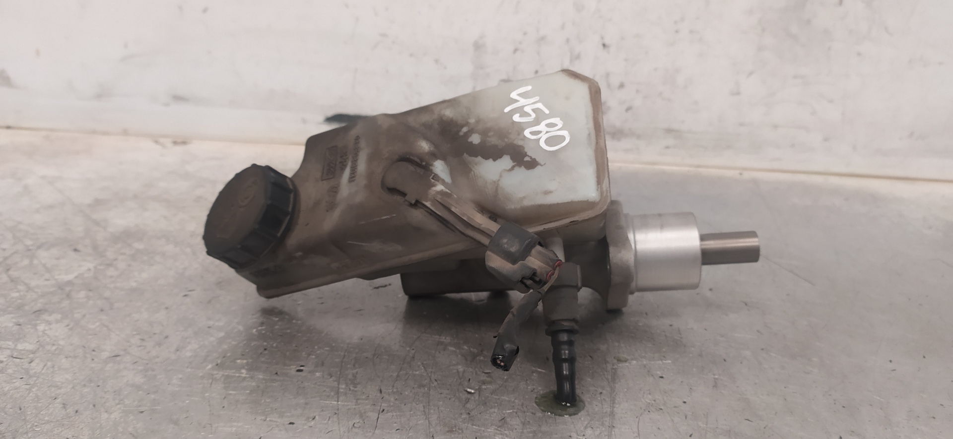 PEUGEOT Focus 2 generation (2004-2011) Brake Cylinder 03350891031 20121812