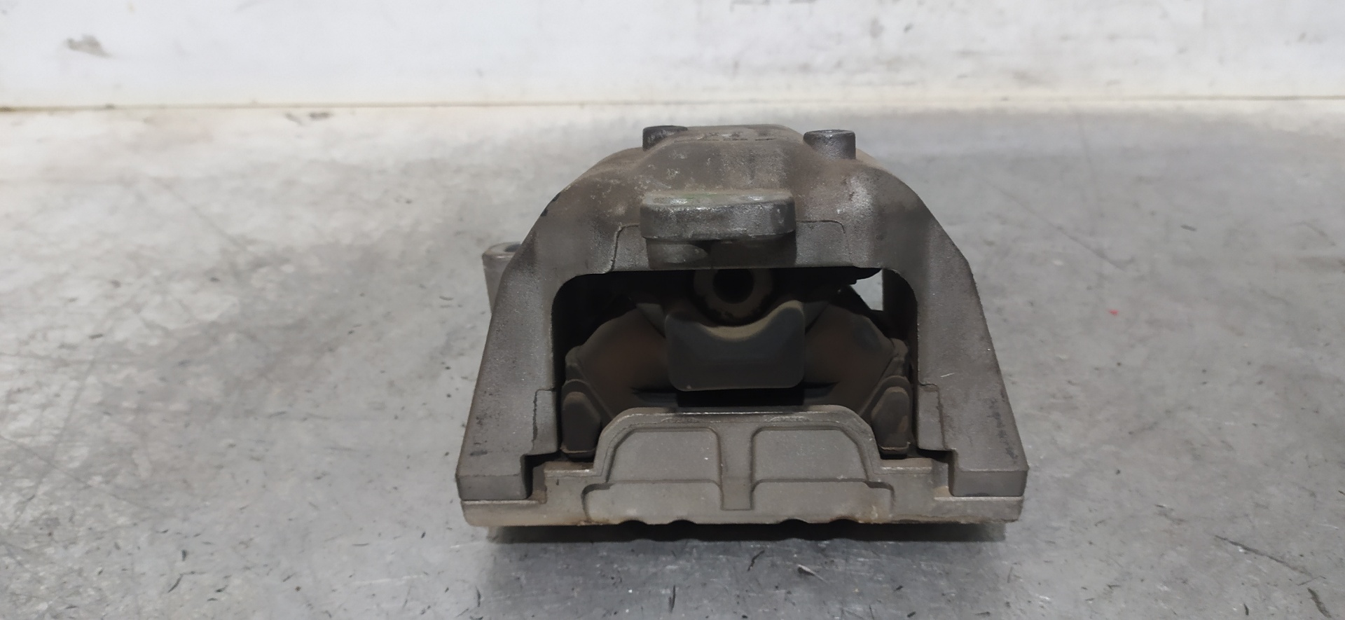 NISSAN Leon 1 generation (1999-2005) Jobb oldali motorblokk  1J0199262BF 20119994