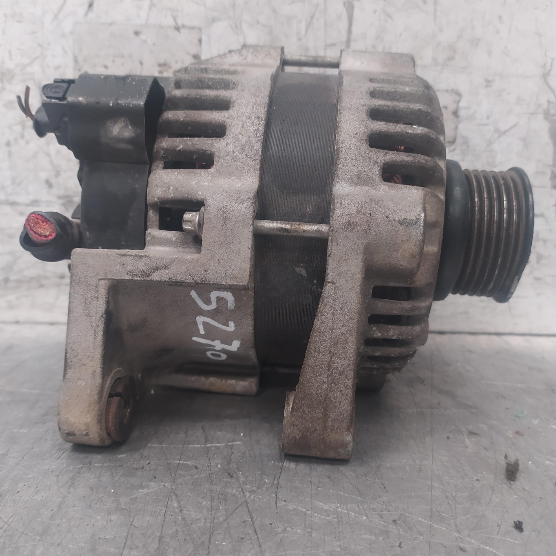 OPEL Astra J (2009-2020) Alternator 13579667 25917580