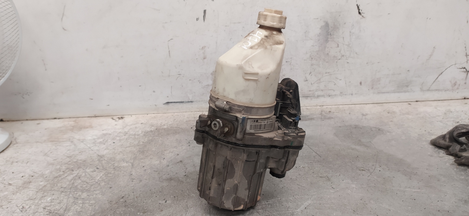 OPEL Astra J (2009-2020) Power Steering Pump 13188613 20125209