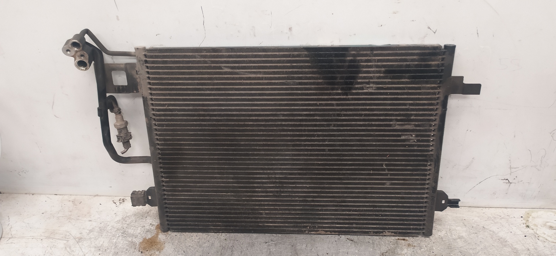 VOLKSWAGEN Passat B5 (1996-2005) Radiateur de climatisation 3B0260401 20399961