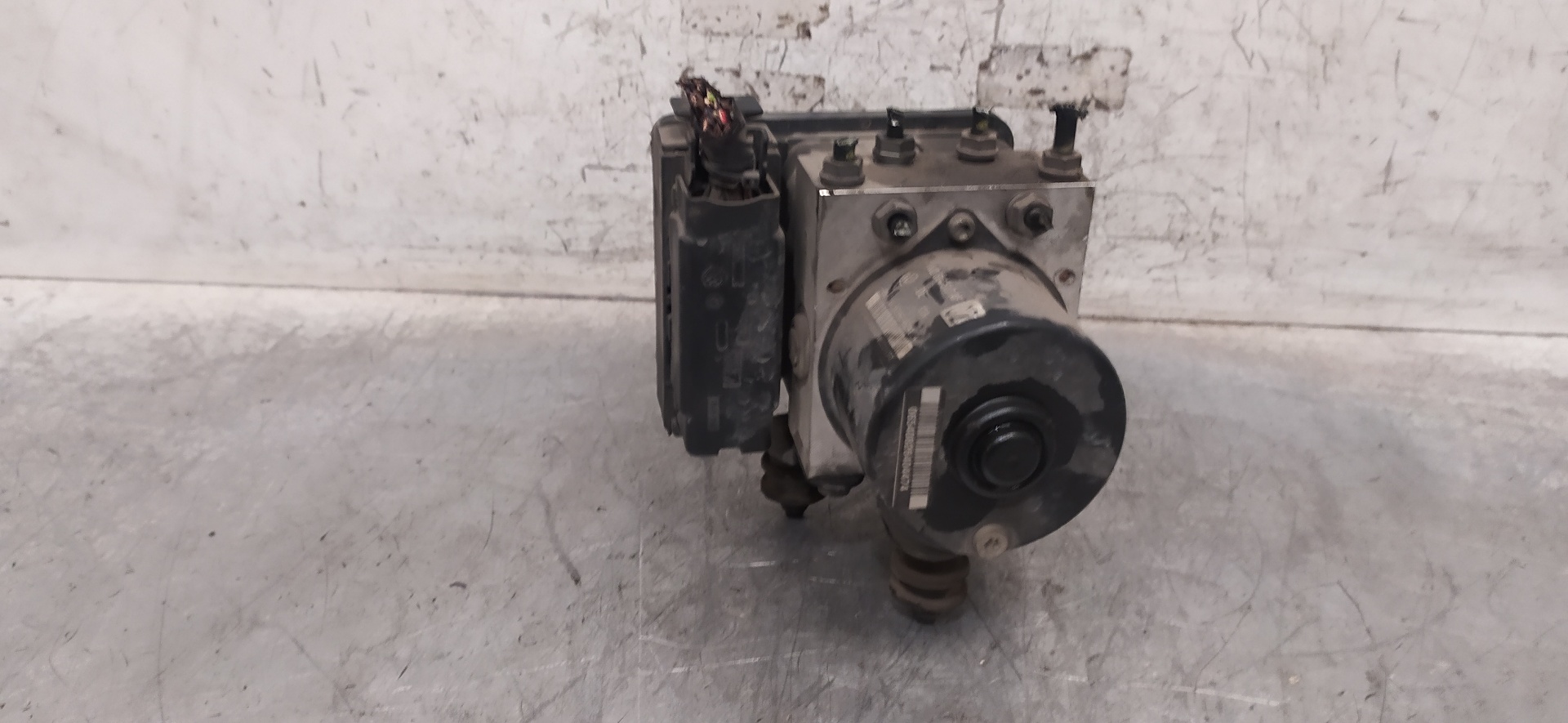 SKODA Octavia 2 generation (2004-2013) ABS Pump 1K0614517AF 25917209