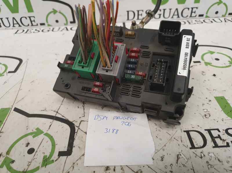 PEUGEOT 206 1 generation (1998-2009) Fuse Box 9650664180 19956273