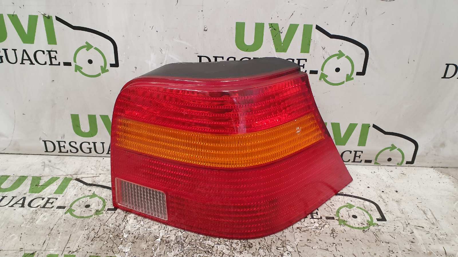 CHEVROLET Captiva 1 generation (2006-2018) Rear Right Taillight Lamp 1J6945096R 25905551