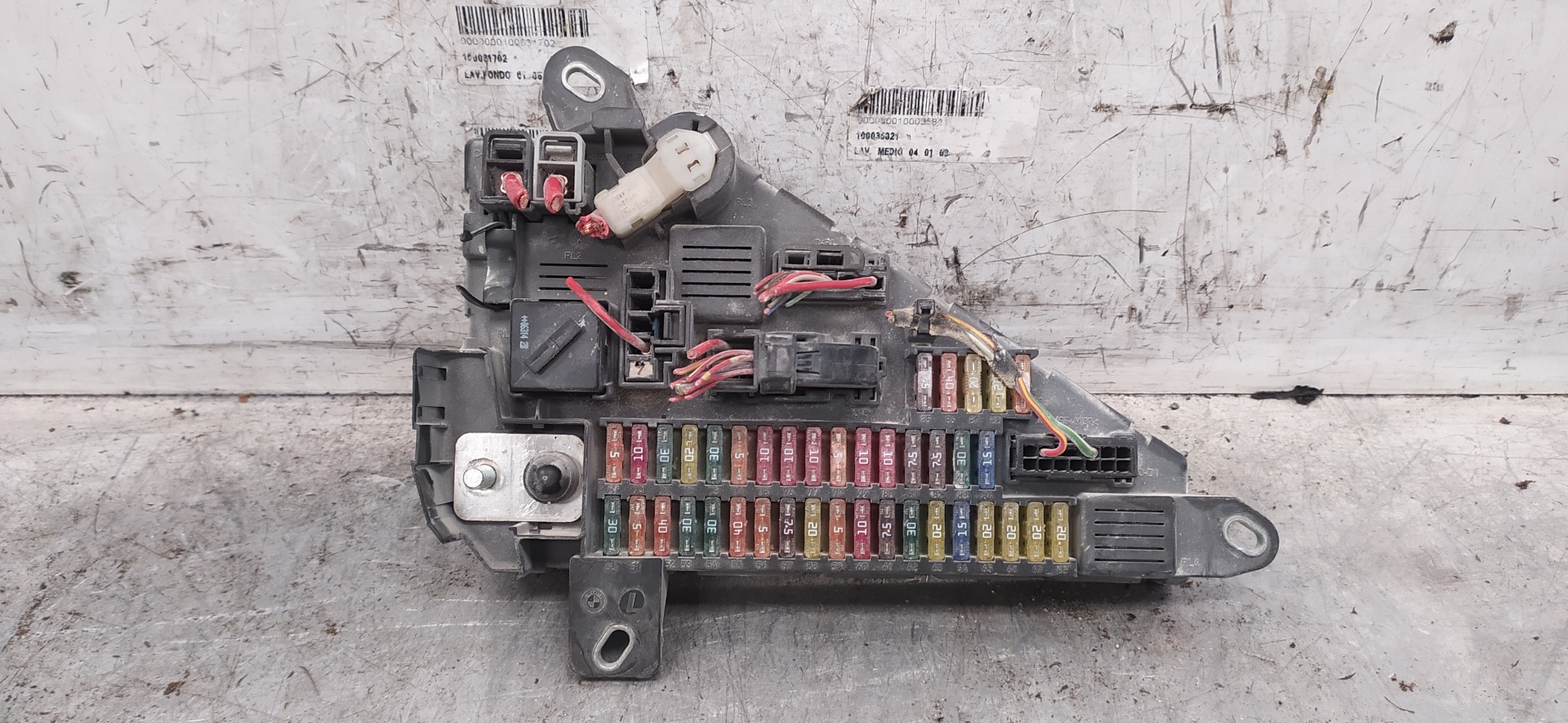 BMW 5 Series E60/E61 (2003-2010) Fuse Box 6906619 23390918