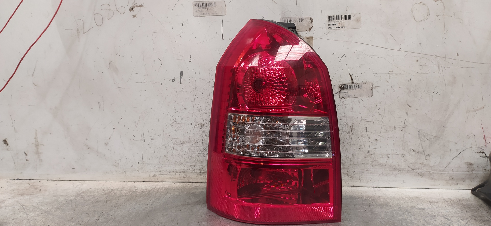 HYUNDAI Tucson 1 generation (2004-2010) Rear Left Taillight 924012E010 25917294