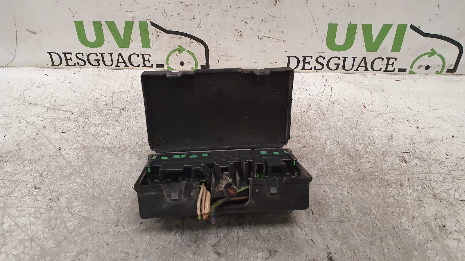 CITROËN Xsara Picasso 1 generation (1999-2010) Fuse Box 9632229480 20028488