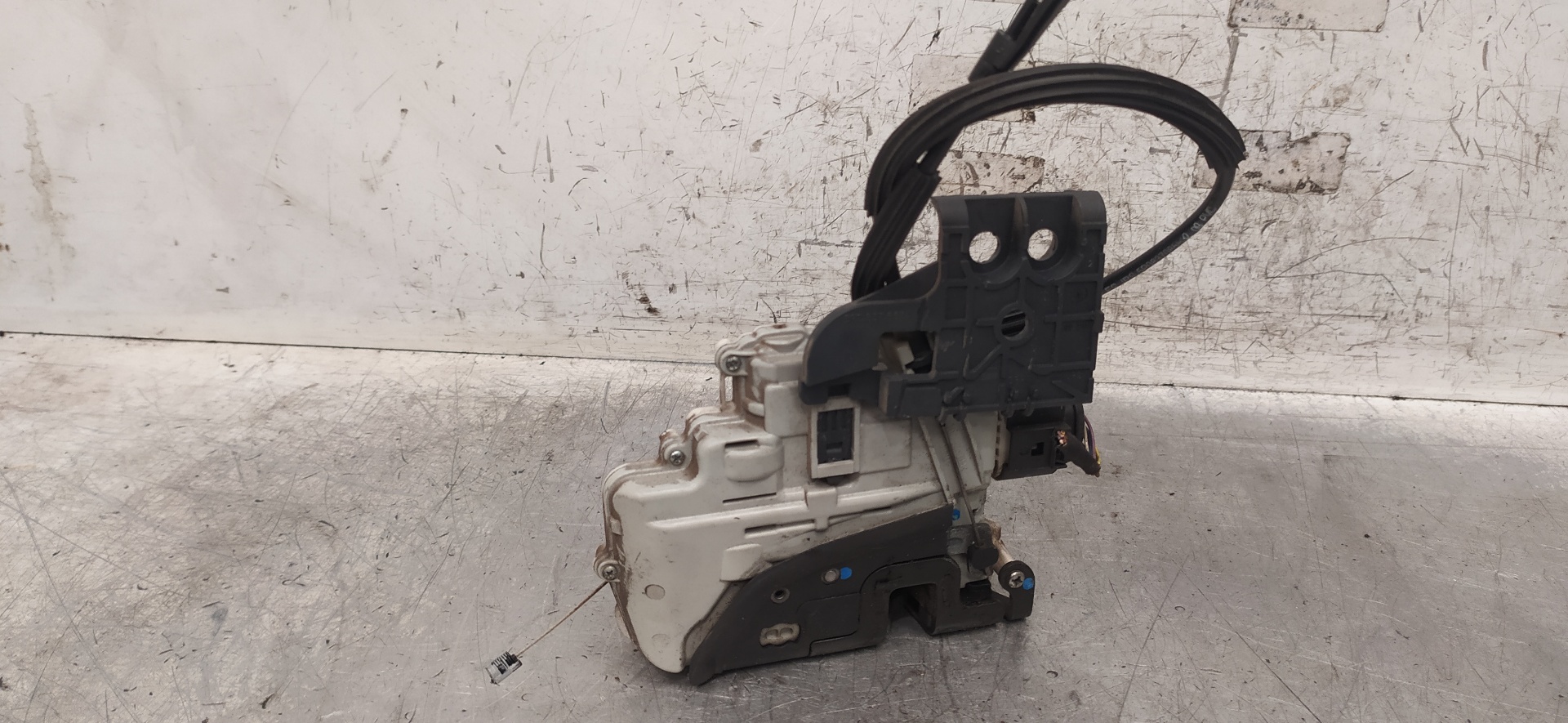 SEAT Altea 1 generation (2004-2013) Front Left Door Lock 25967682