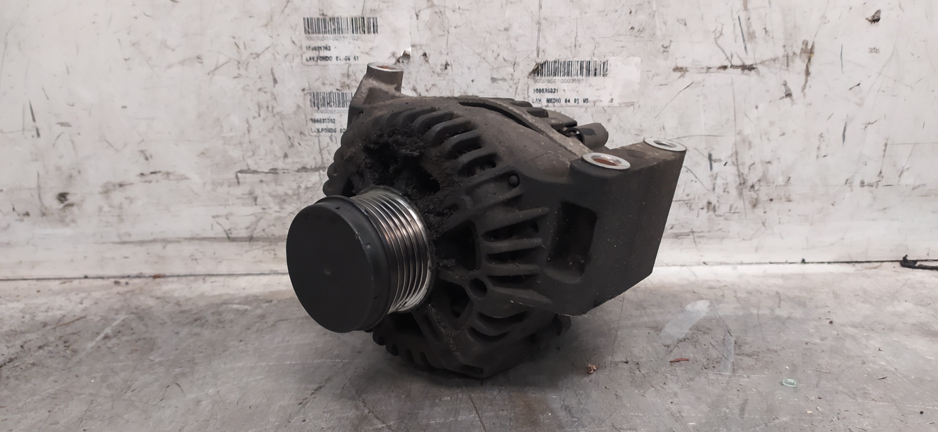 FIAT Grande Punto 1 generation (2006-2008) Alternator 46823547,2542670B,605140970 23390977