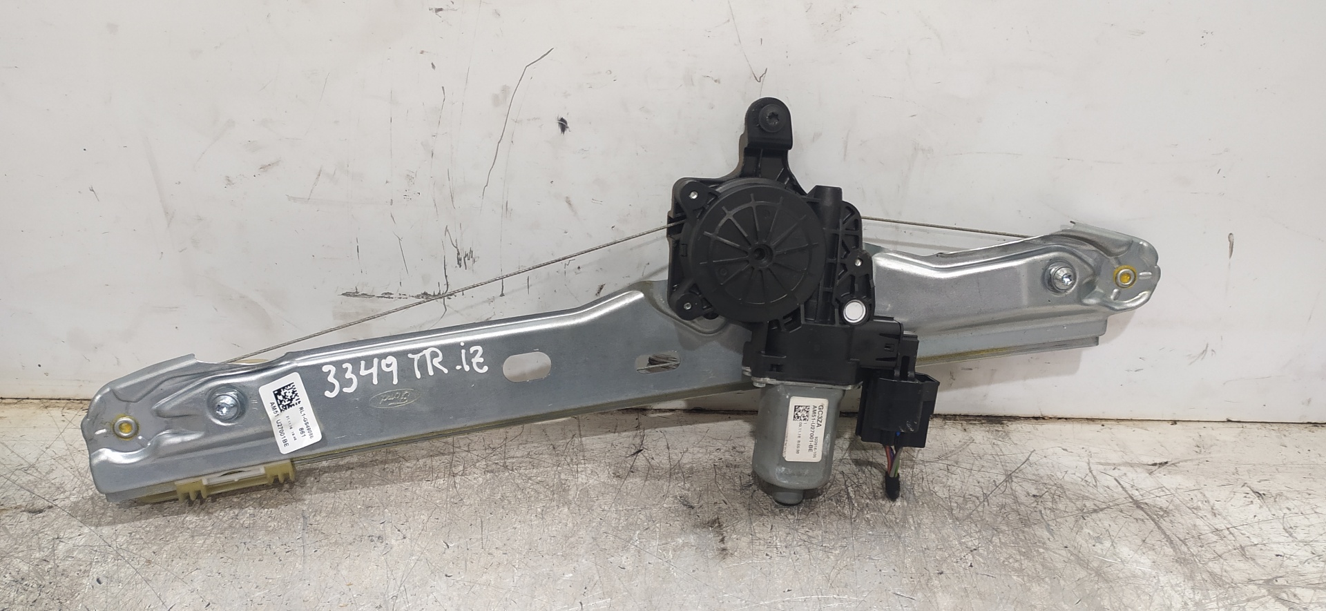 FORD C-Max 2 generation (2010-2019) Rear left door window lifter AM51U27001BE 20071007