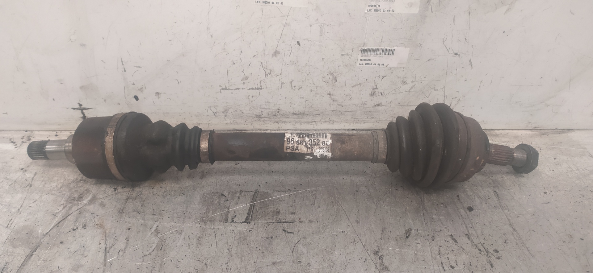 PEUGEOT 308 T7 (2007-2015) Front Left Driveshaft 9656135280 23362705