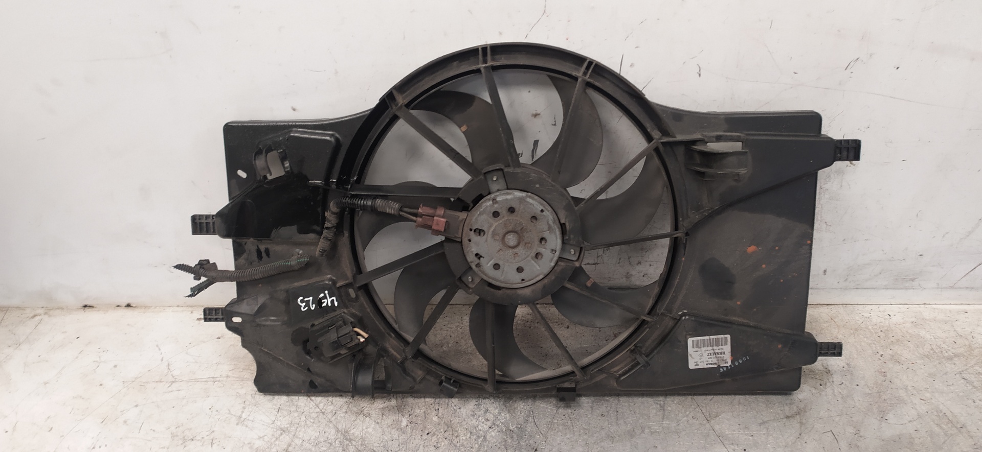 RENAULT Laguna 3 generation (2007-2015) Diffuser Fan 214810039R, 0130307096 20124061