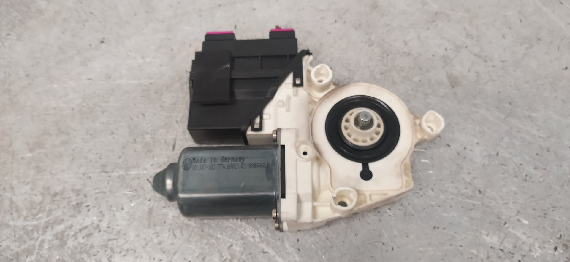 SEAT Cordoba 2 generation (1999-2009) Motor regulator geam ușă stânga față 101387102 20095704