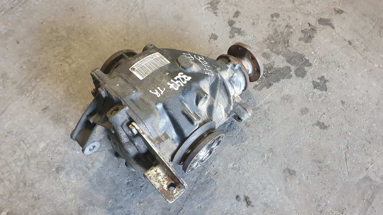 VAUXHALL 3 Series E46 (1997-2006) Bakre differential 1428796,8998102903530010 19976986