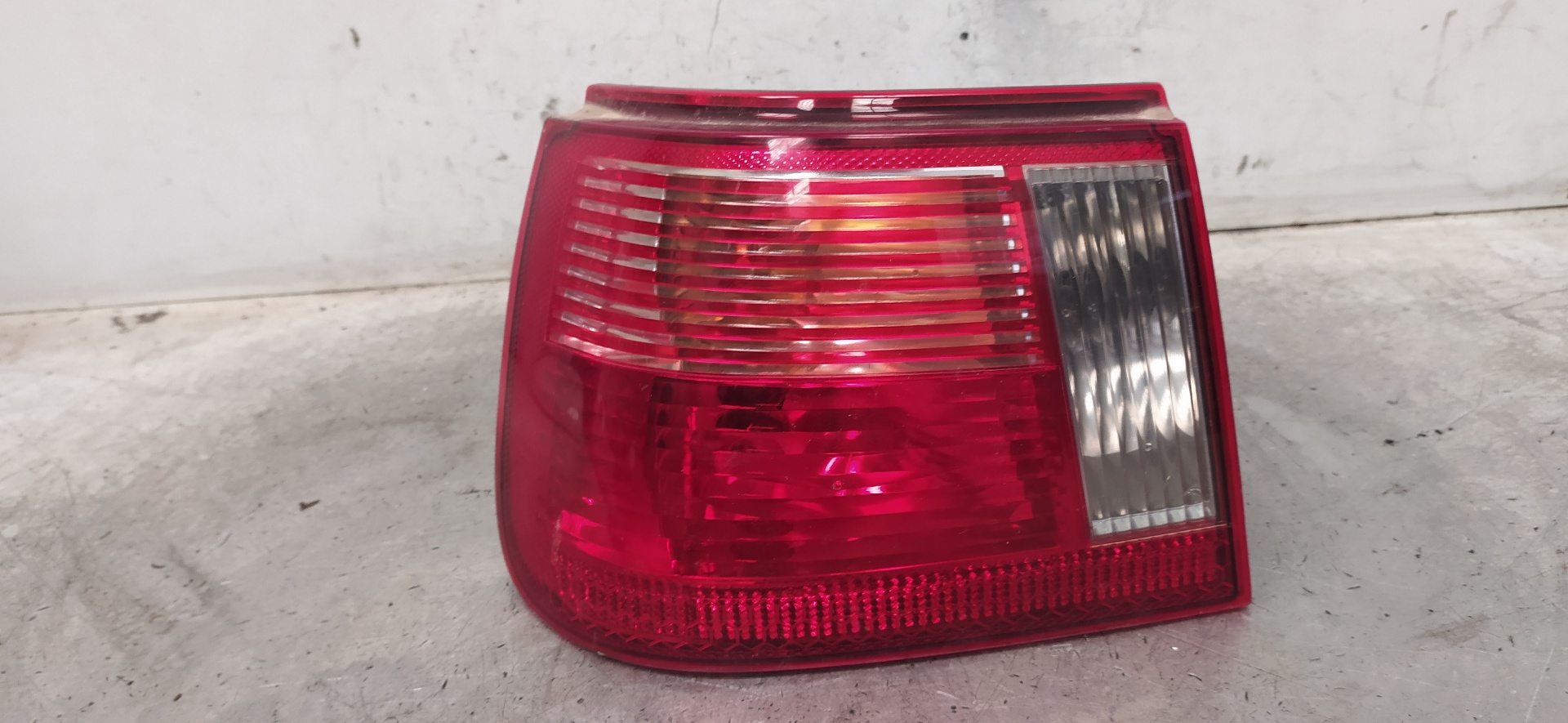 SEAT Cordoba 1 generation (1993-2003) Rear Left Taillight 6K6945257C 20108046