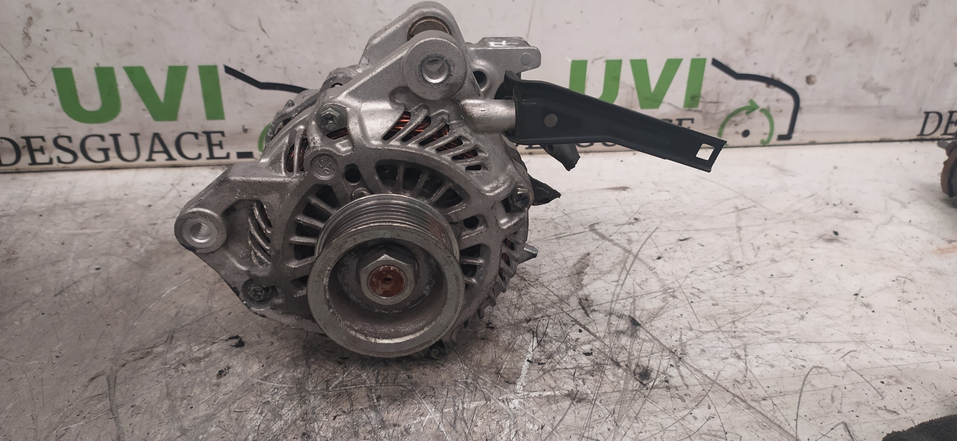 HONDA Civic 8 generation (2005-2012) Alternator A2TC1391ZE, AHGA67 20057307