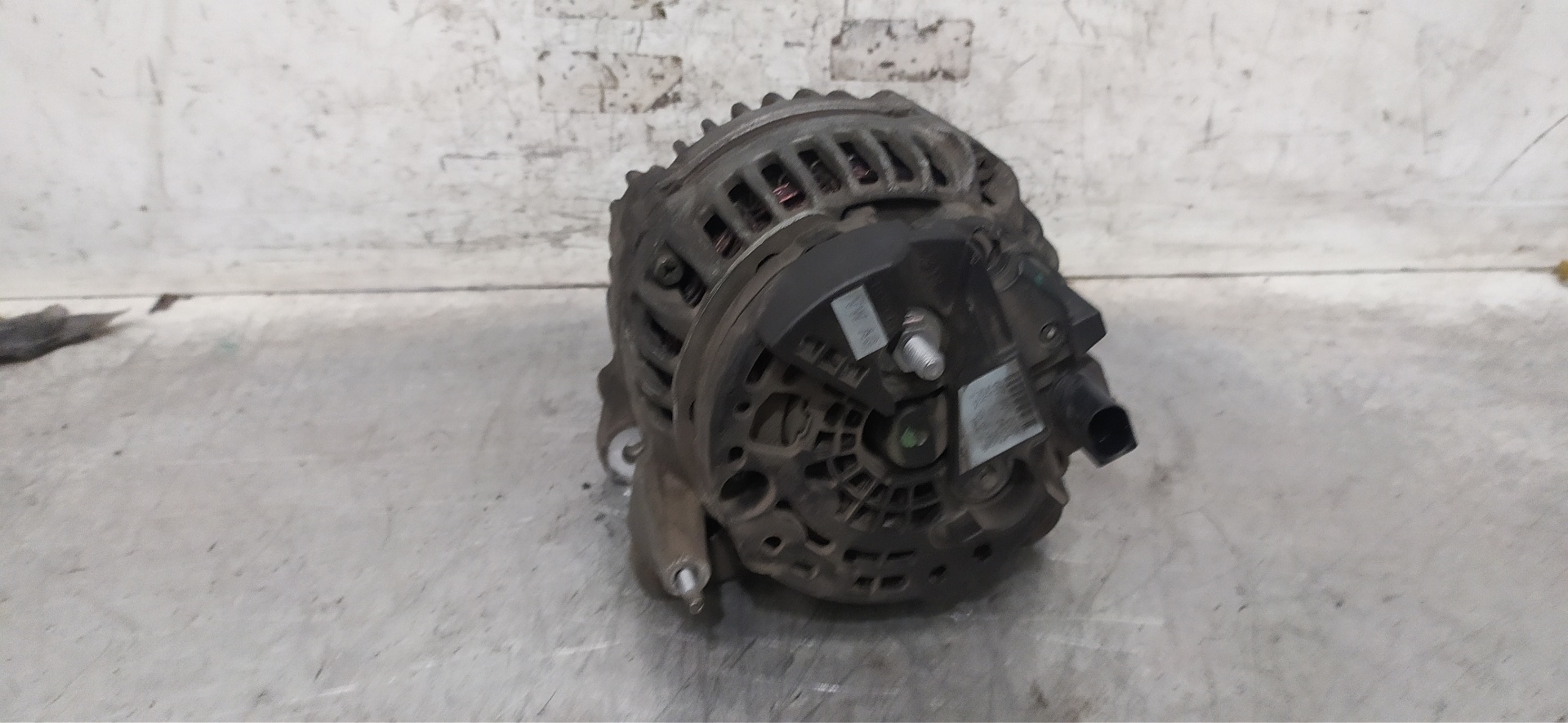 SKODA Octavia 2 generation (2004-2013) Alternator 06F903023F 25917197