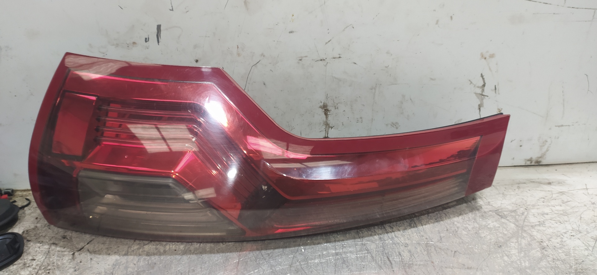 CITROËN C4 Picasso 1 generation (2006-2013) Rear Left Taillight 00946601 20079787