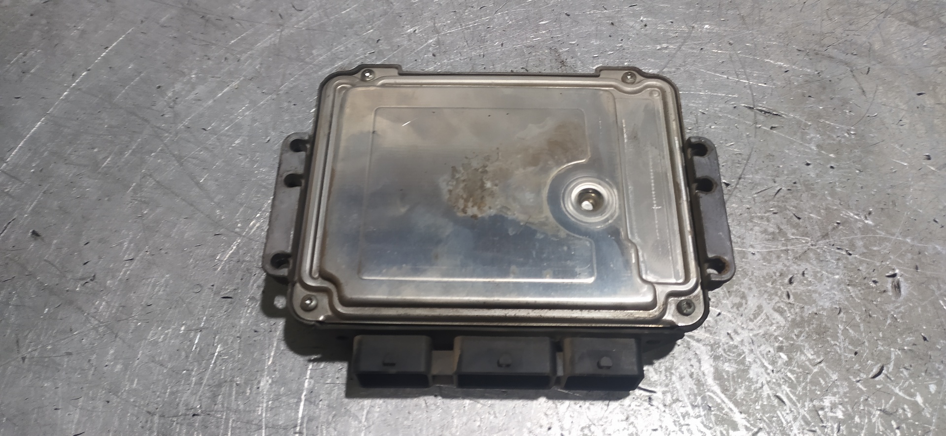 OPEL Vivaro A (2002-2006) Engine Control Unit ECU 0281011529,8200051608 20113558