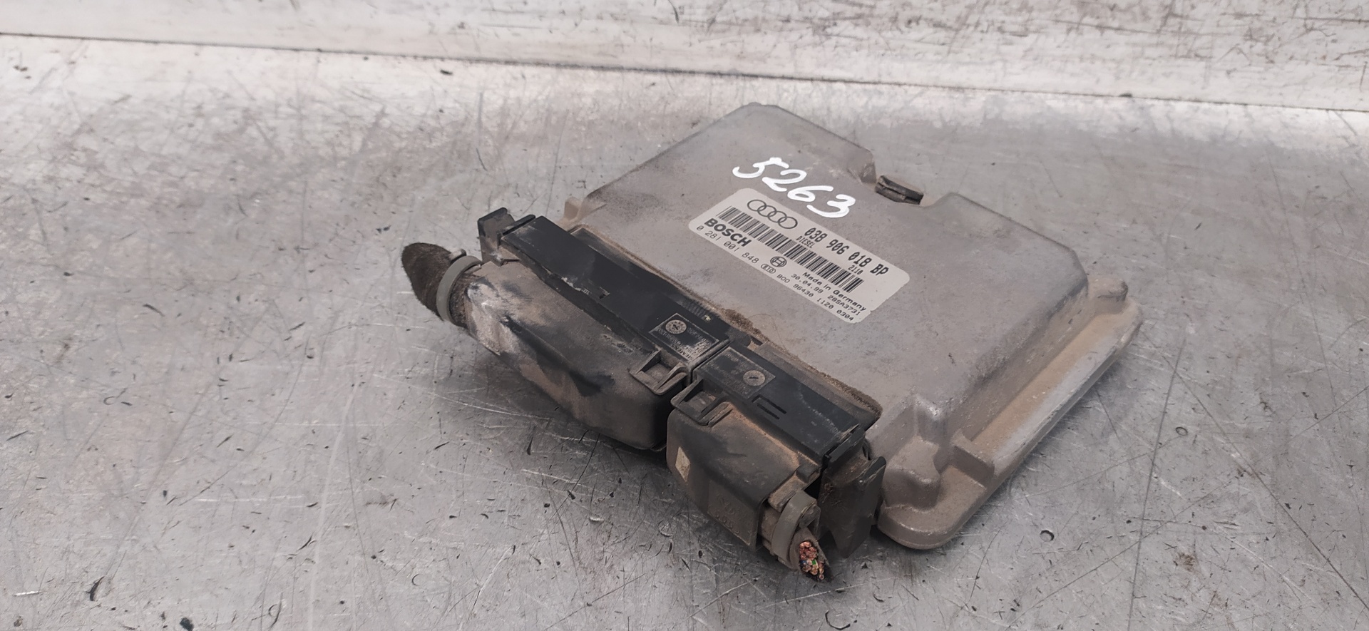 AUDI A3 8L (1996-2003) Engine Control Unit ECU 038906018BP 25023205