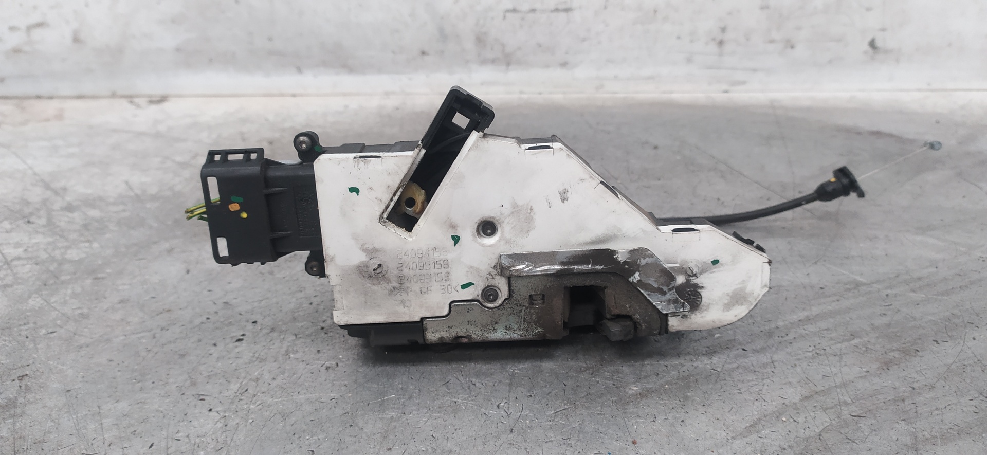 MASERATI 207 1 generation (2006-2009) Front Right Door Lock 24097816 20094083